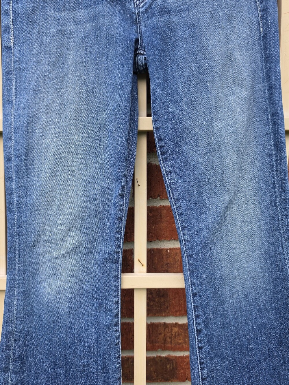 MOTHER The Weekender Fray Jeans Groovin 26 - Picture 11 of 16